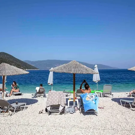 Joleni In Keramies *