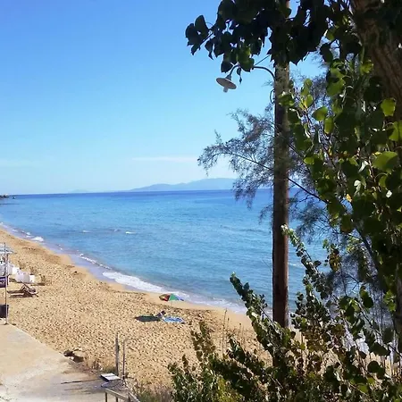 Joleni In Keramies Korianna